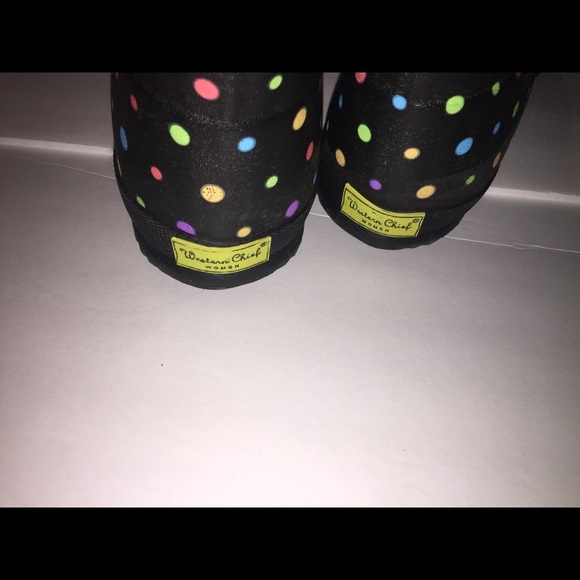 Western chief ditsy dots waterproof boots size 6 - Picture 3 of 6